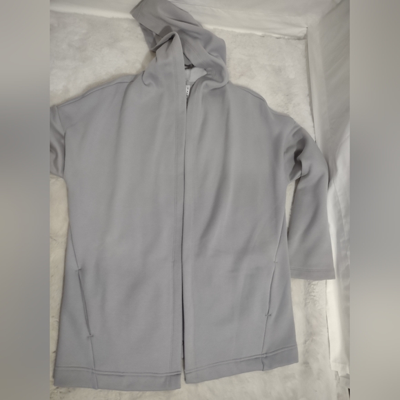 FABLETICS NWT Women's Grey VANESSA HOODED CARDIGAN Size Small - Picture 5 of 12